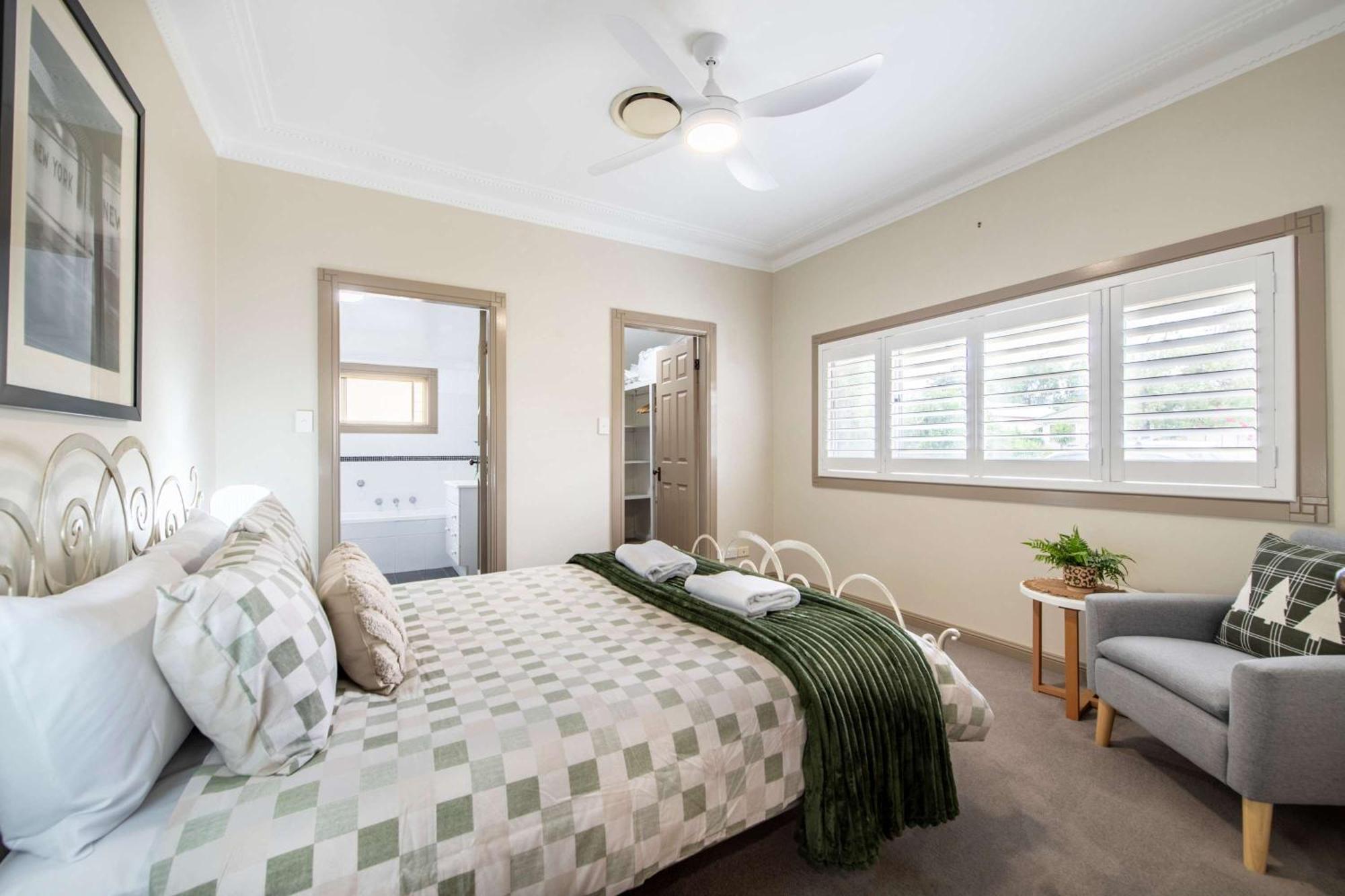 South Dubbo Hideaway - Pet Friendly Villa Exterior photo
